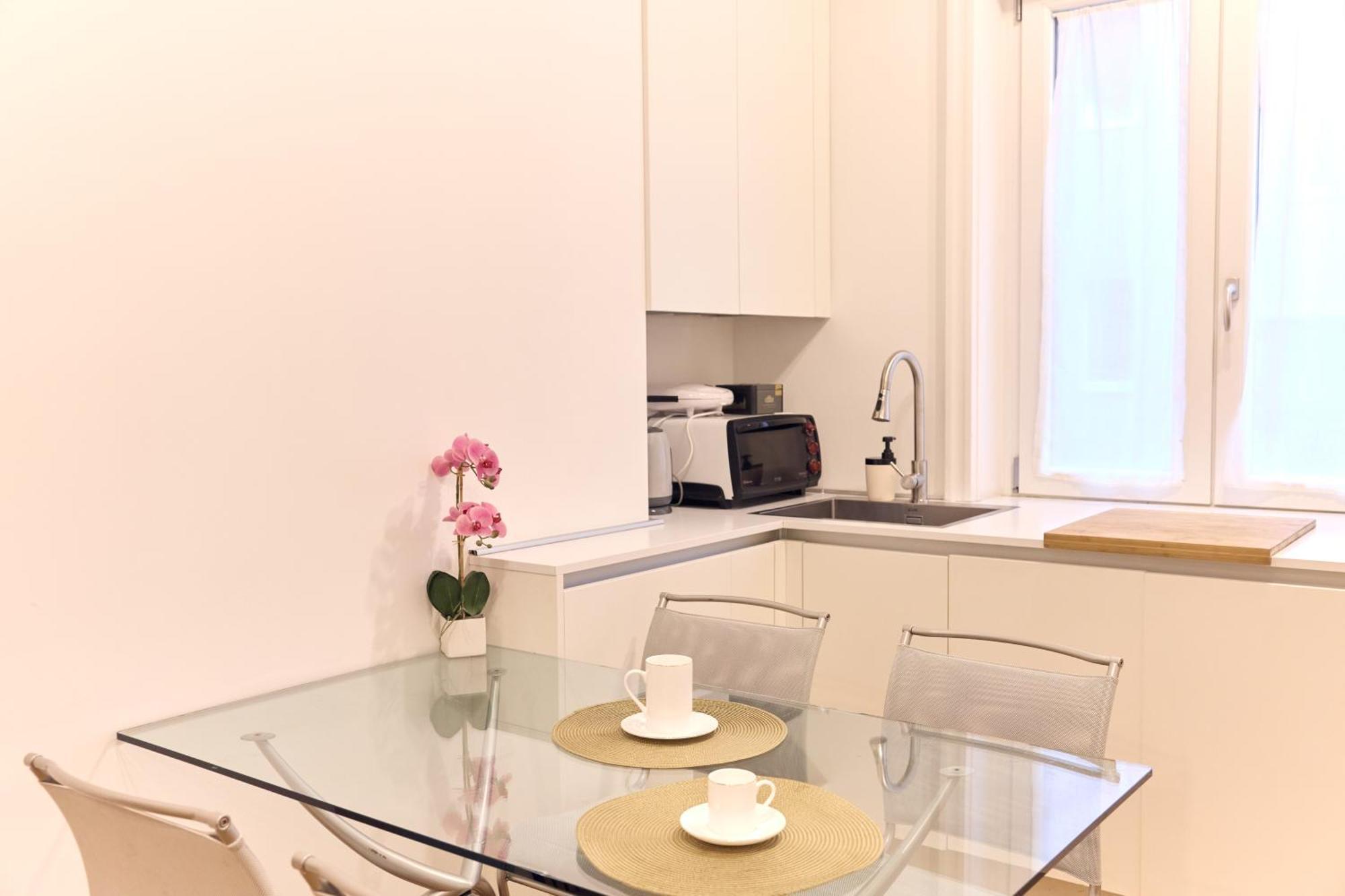Casa Navigli Apartment มิลาน ภายนอก รูปภาพ